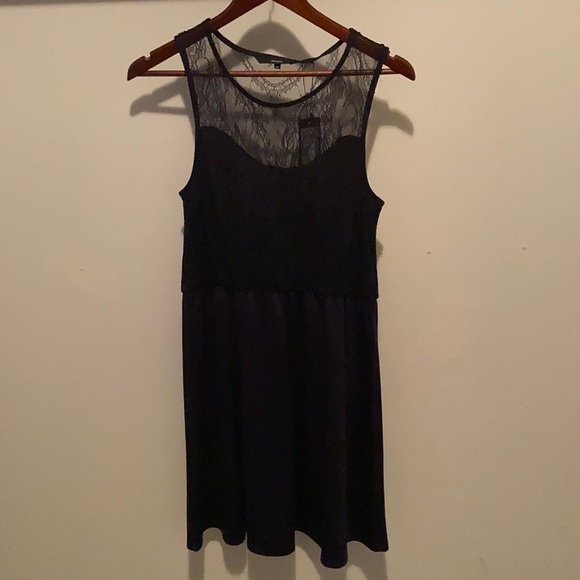 Vero Moda - short lace and cotton dark blue dress - Picture 1 of 4
